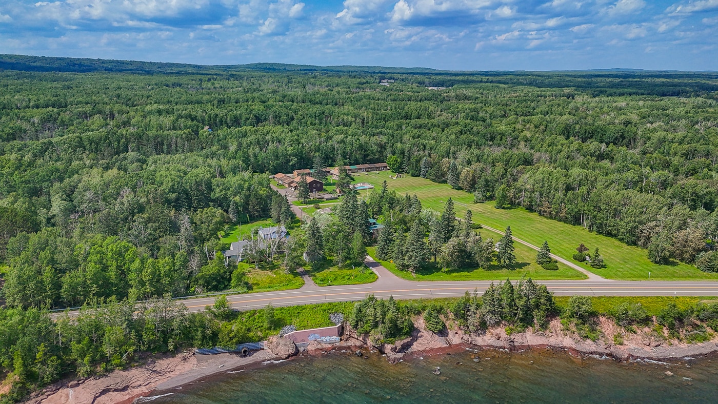 9000 Congdon Blvd, Duluth, MN for Sale