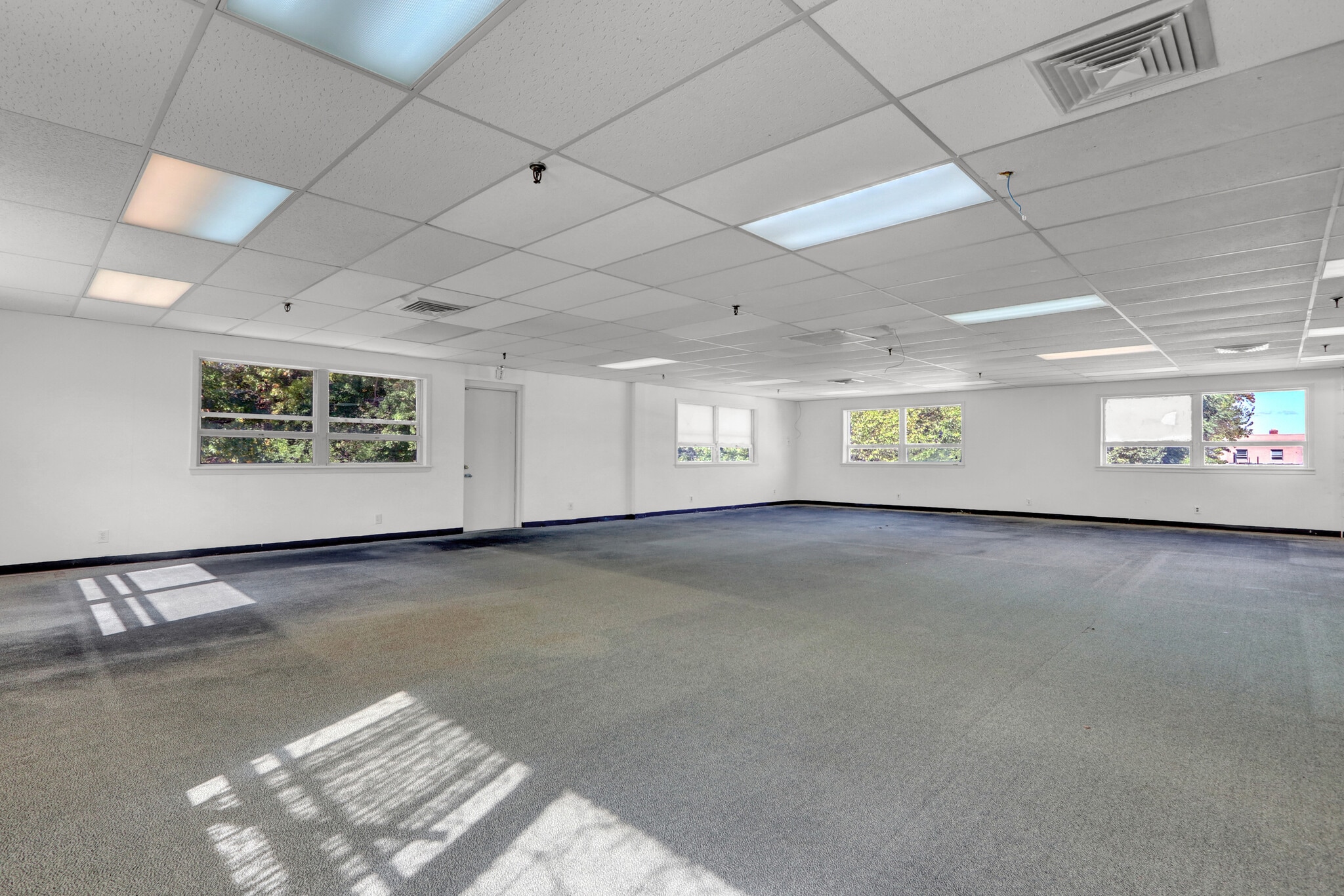 1438 Wantagh Ave, Wantagh, NY for Rent