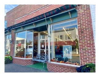 Chincoteague, VA Retail - 4090 Main St