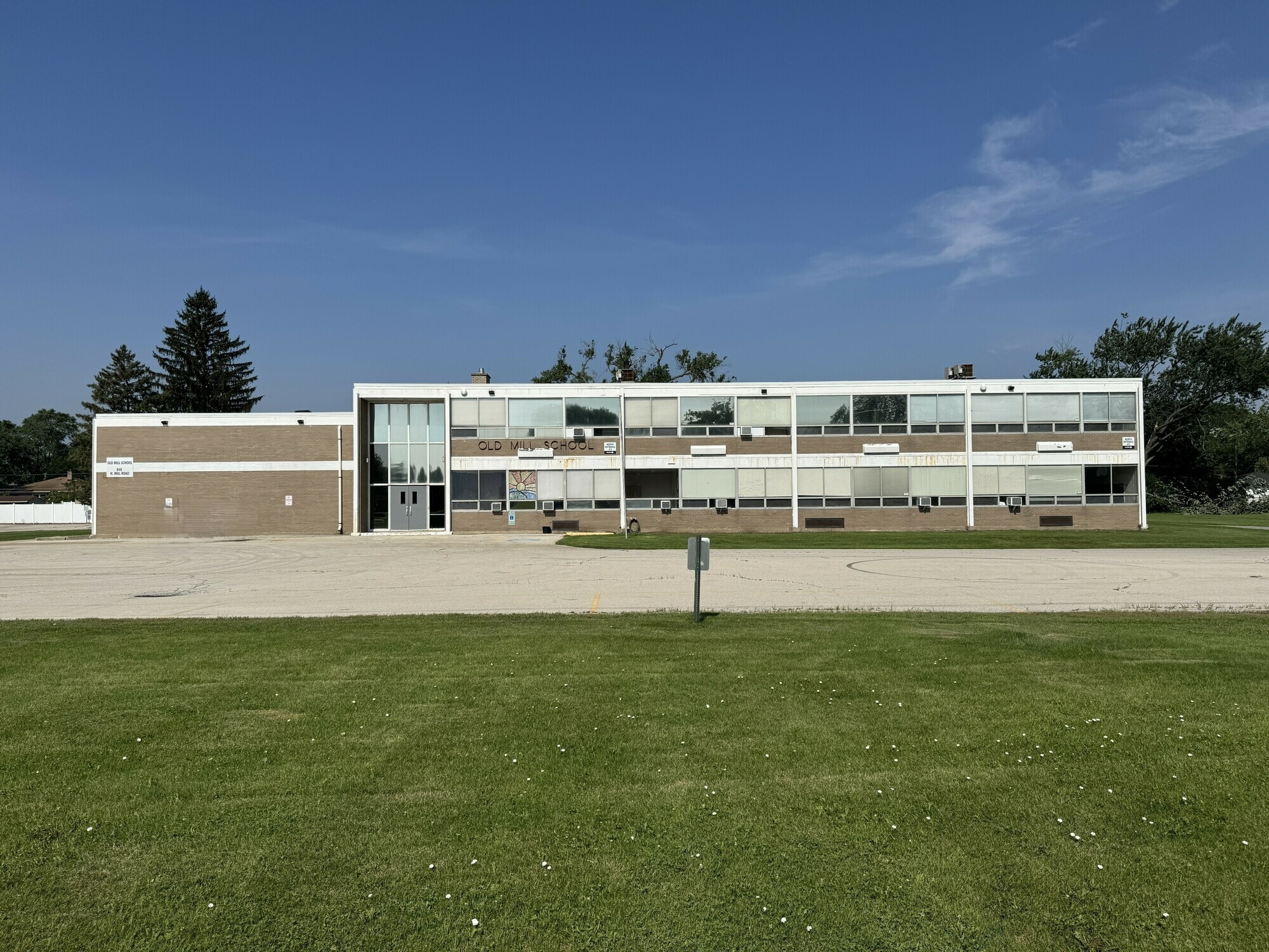 848 N Mill Rd, Addison, IL for Sale
