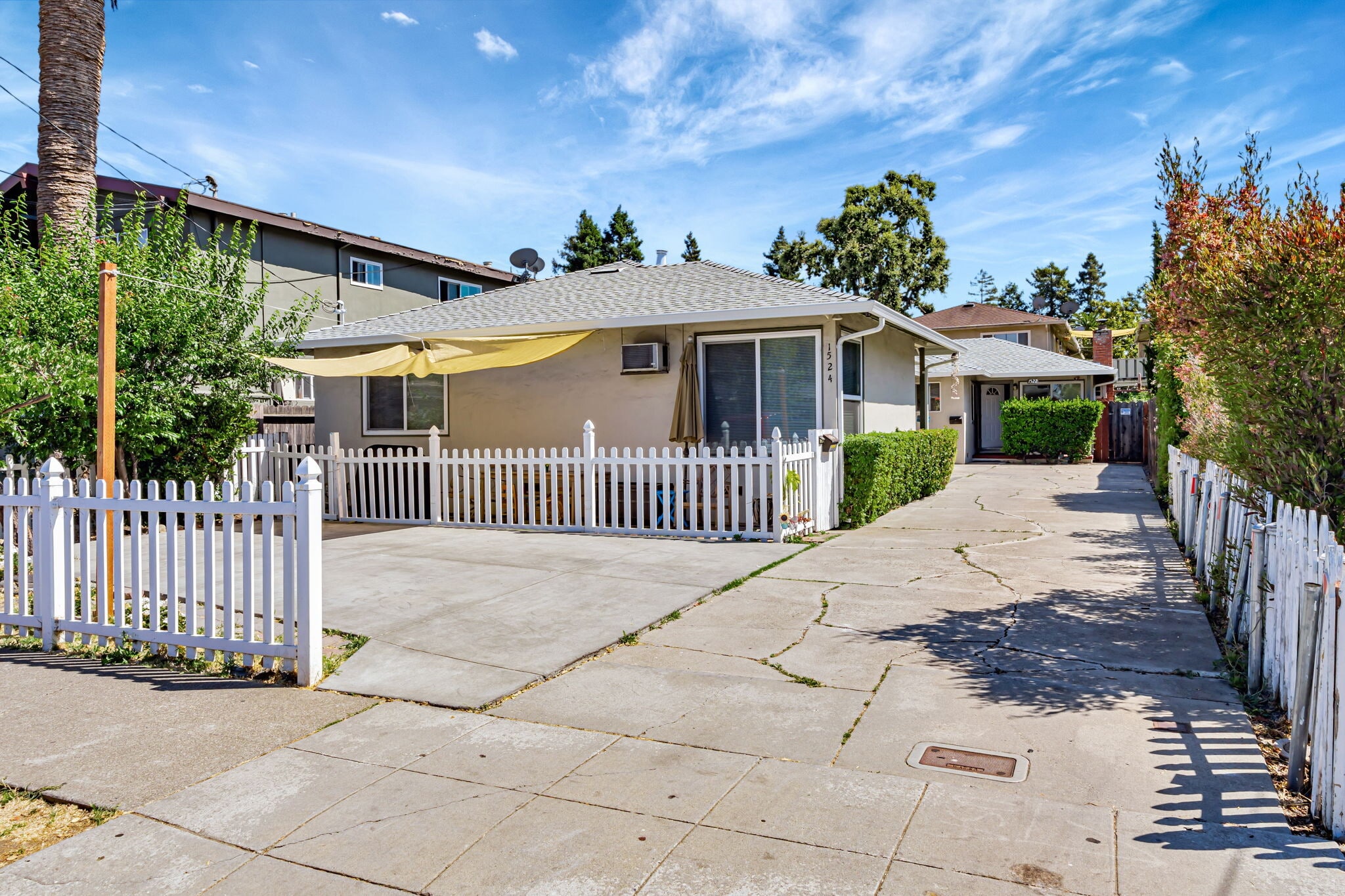 1522 Hudson St, Redwood City, CA for Sale