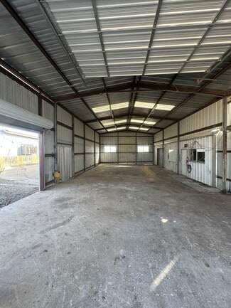 San Antonio, TX Industrial - 7581 Bandera Rd San Antonio, TX Industrial - 7581 Bandera Rd
