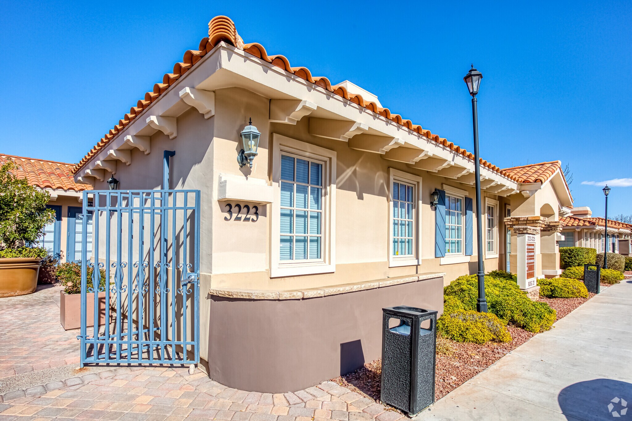3223 E Warm Springs Rd, Las Vegas, NV for Rent