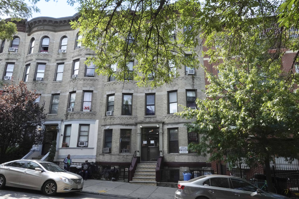 426 49th St, Brooklyn, NY for Sale