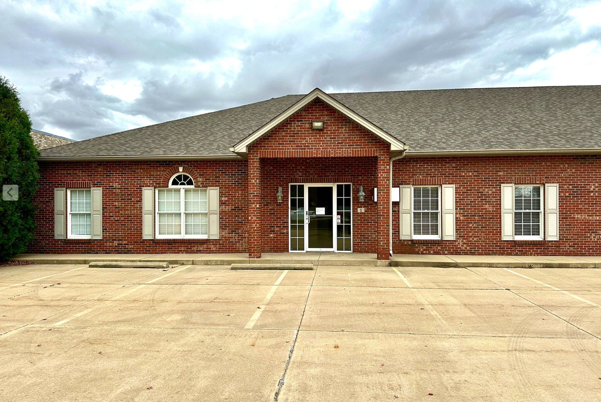 3901 General Electric Rd, Bloomington, IL for Rent