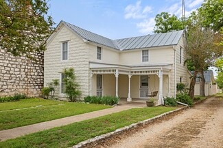 Fredericksburg, TX Office/Residential - 421 W Main St