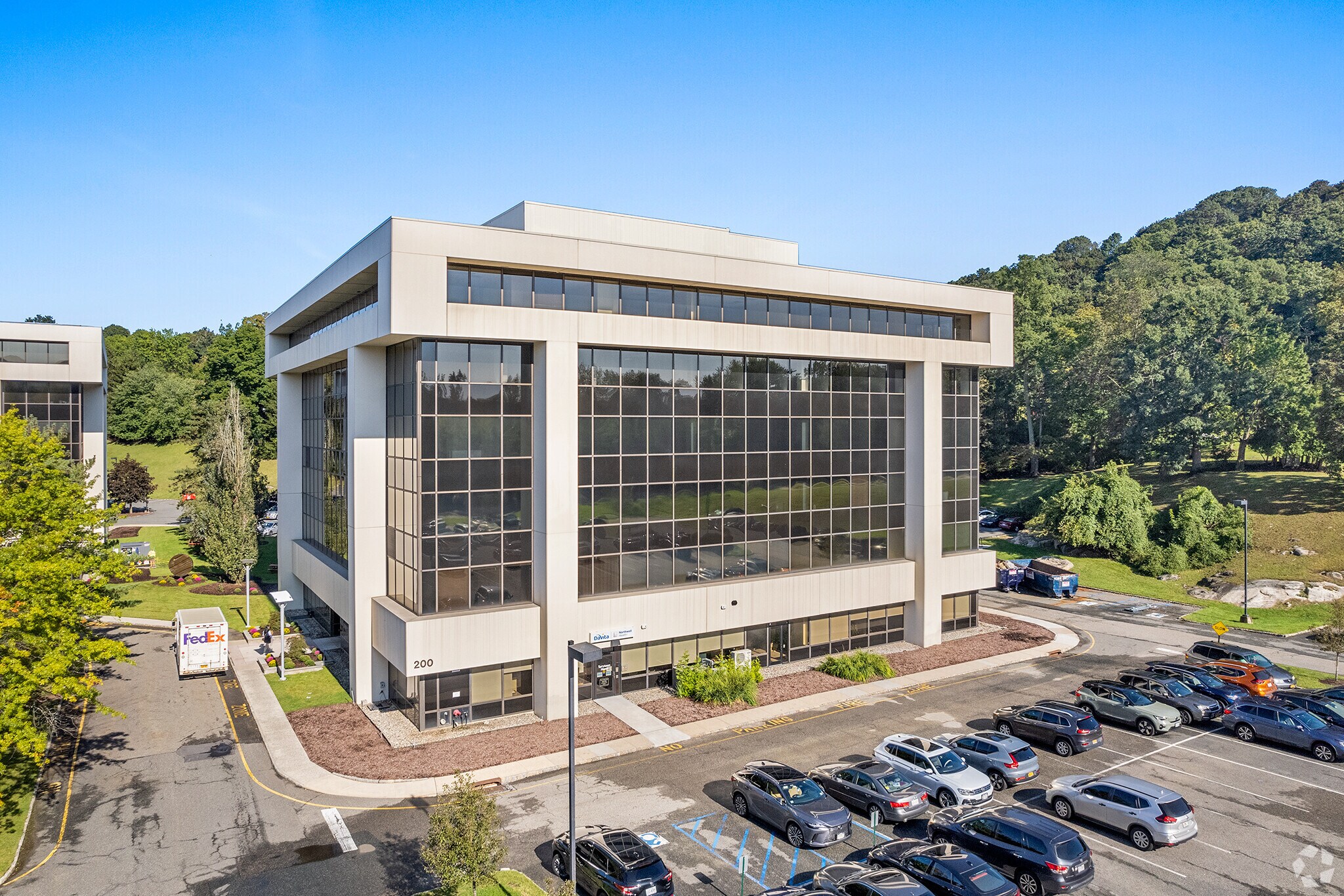 200 White Plains Rd, Tarrytown, NY for Rent
