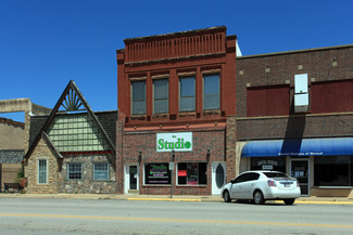 Stroud, OK Storefront Retail/Residential - 403 W Main St