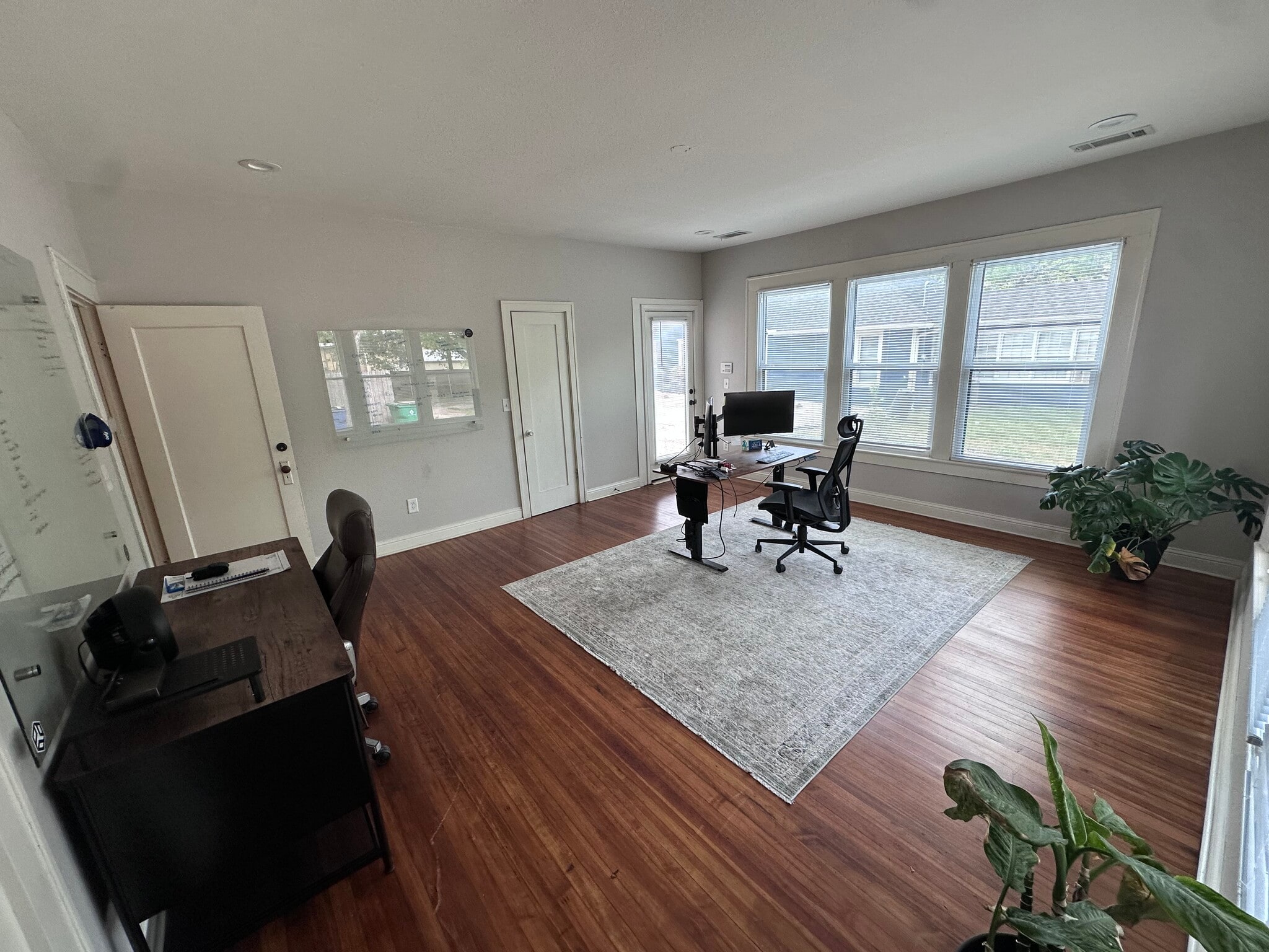 517 Ferris Ave, Waxahachie, TX for Rent