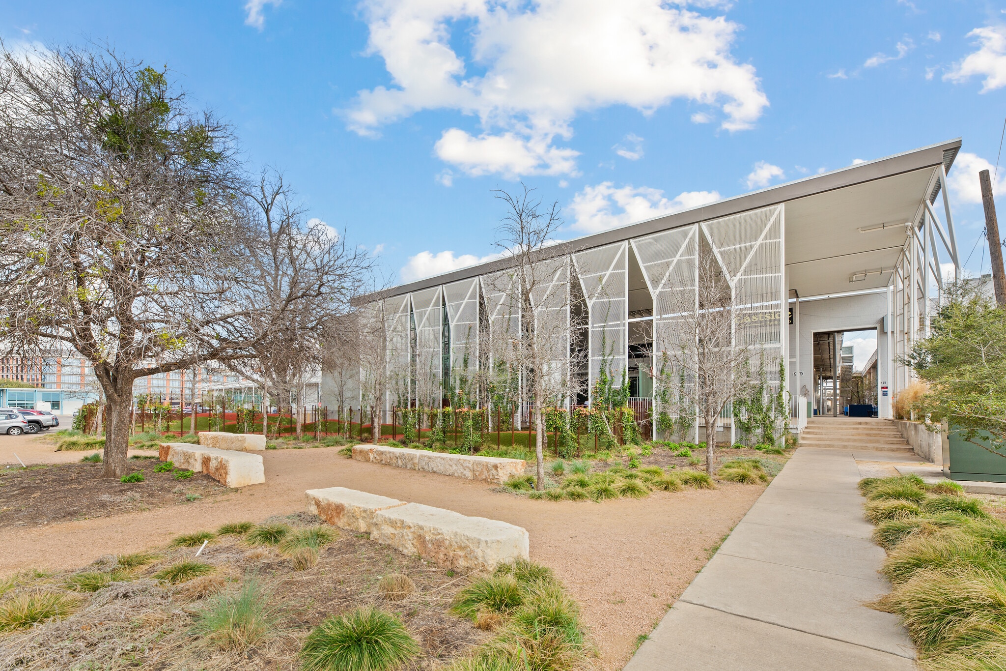 979 Springdale Rd, Austin, TX for Rent