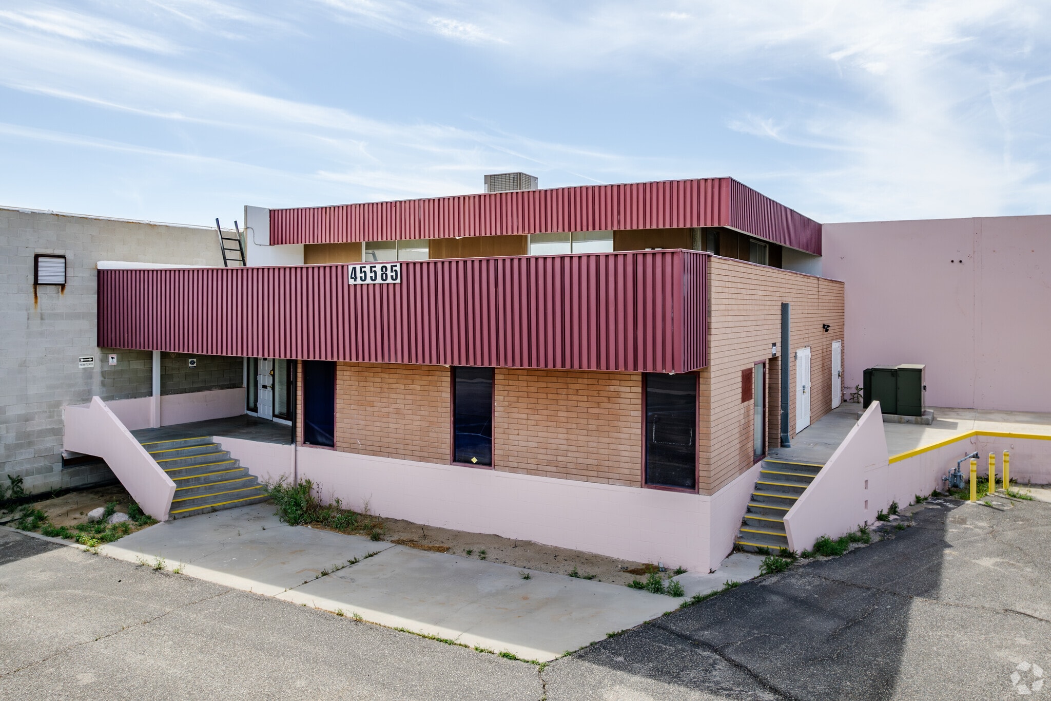 45585 Commerce St, Indio, CA for Sale