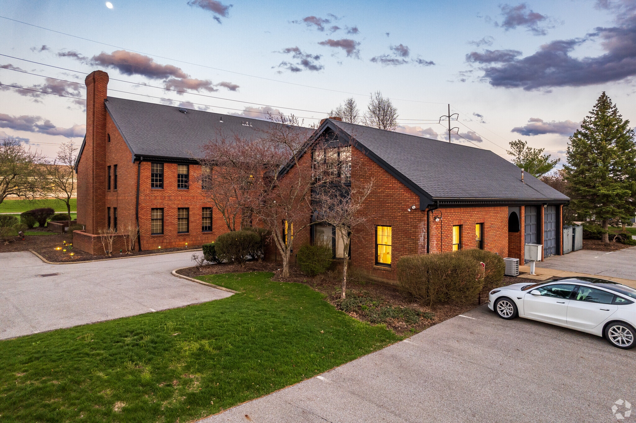 4051 Whipple Ave NW, North Canton, OH for Rent