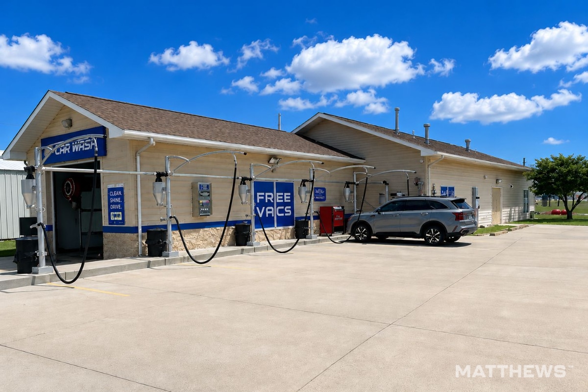 166 Niagara Ave, East Alton, IL for Sale