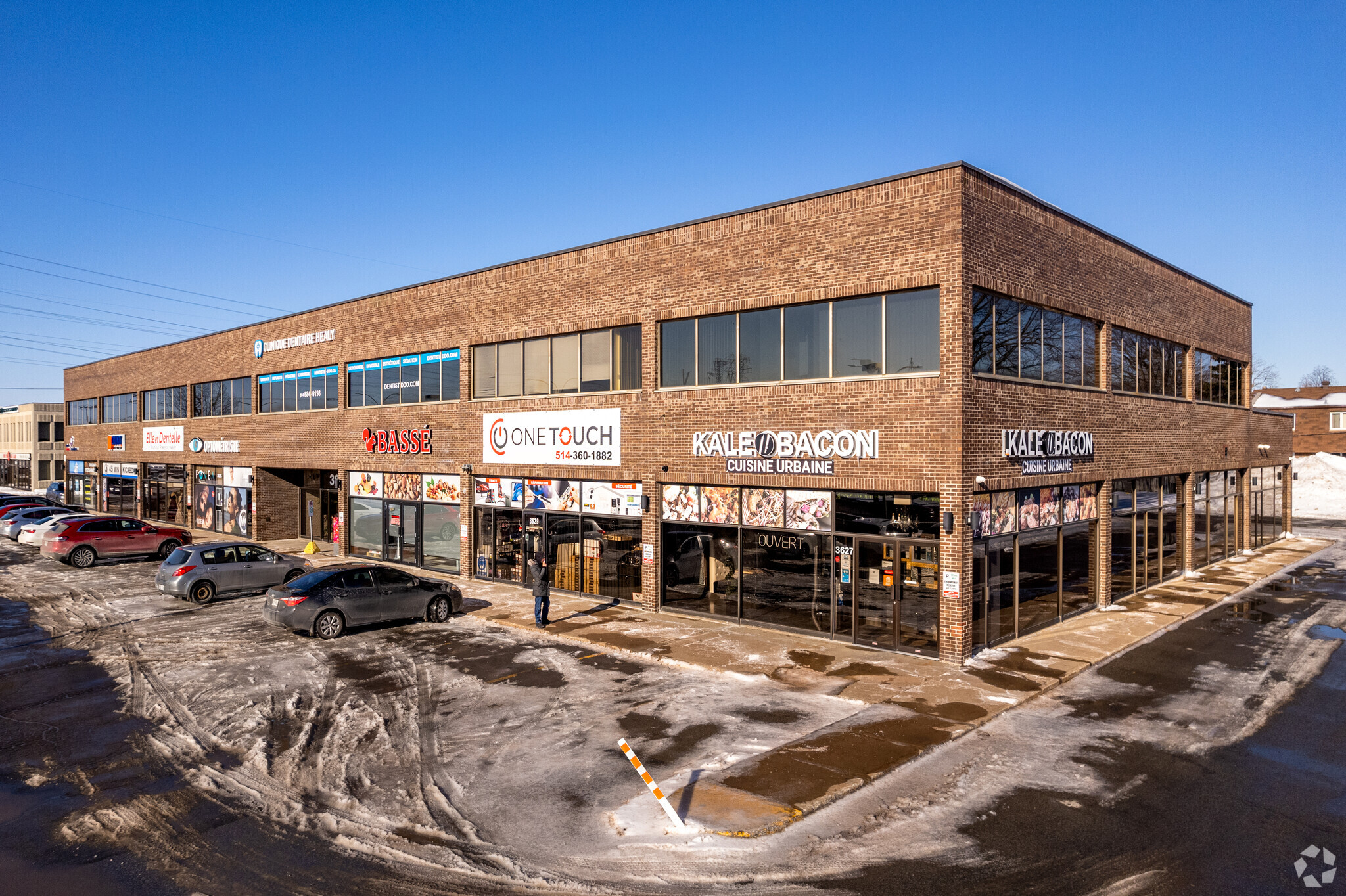 3627-3645 Boul Des Sources, Dollard-des-Ormeaux, QC for Rent