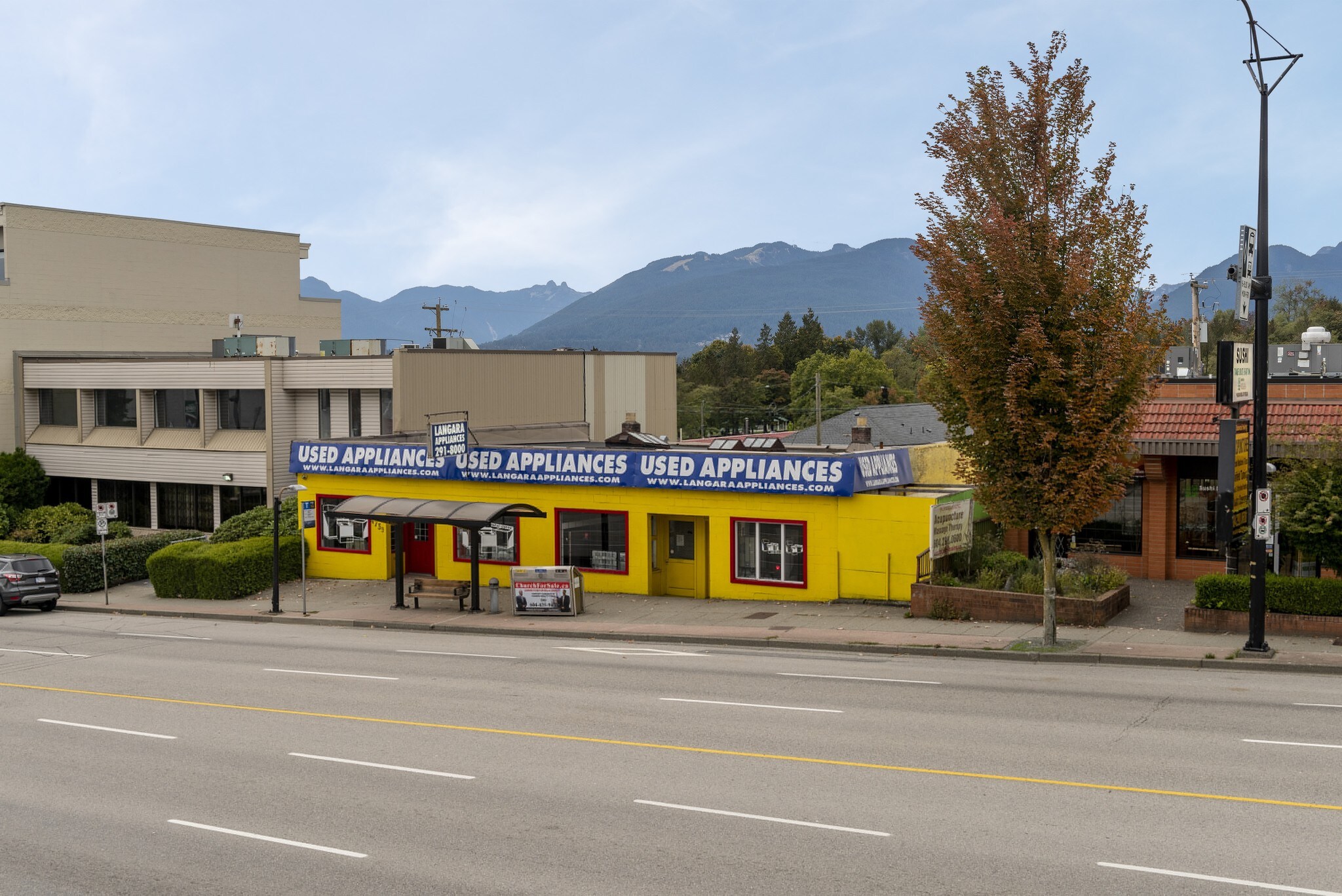 4739-4743 Hastings St, Burnaby, BC for Rent