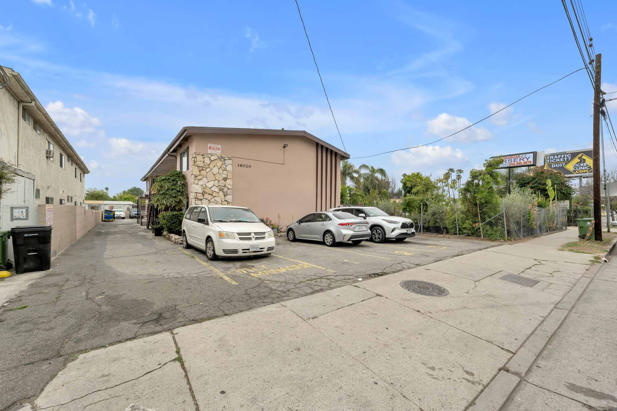 16020 Vanowen St, Van Nuys, CA for Sale