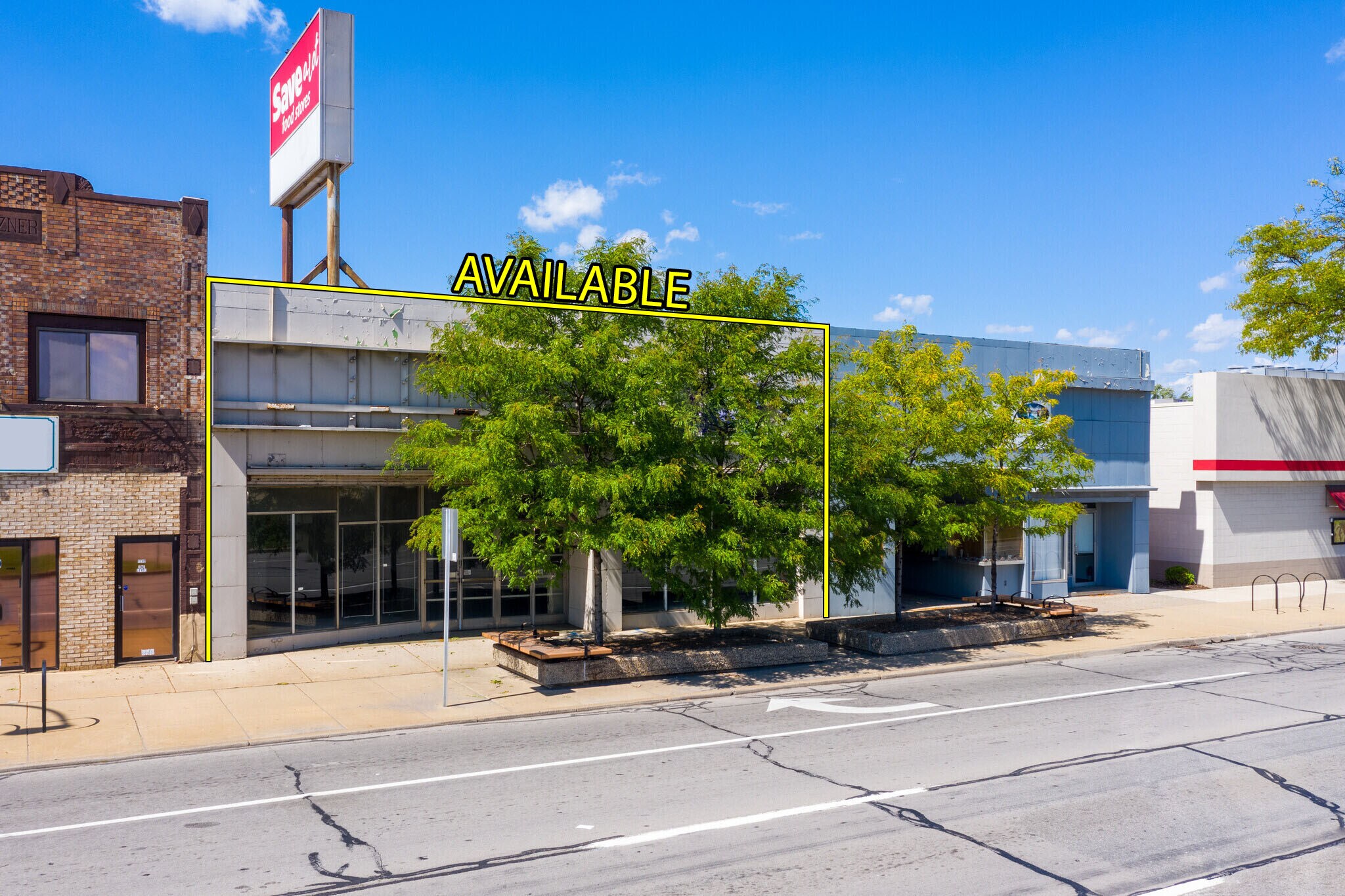 1744-1758 Fort St, Lincoln Park, MI for Rent