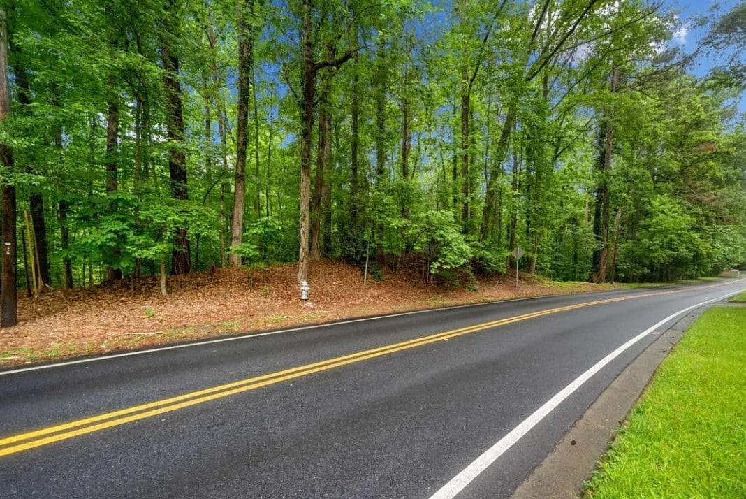 2260 Spalding Dr, Sandy Springs, GA for Sale