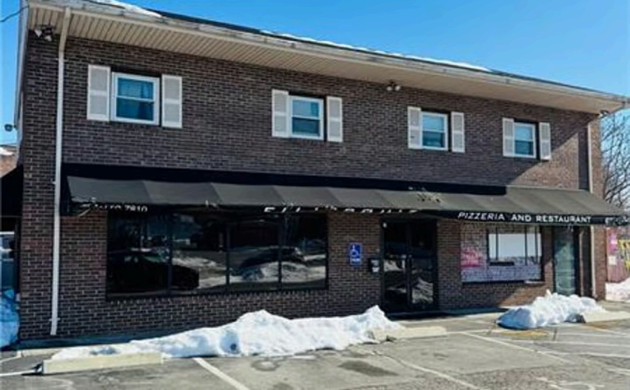1690 W Shore Rd, Warwick, RI for Rent