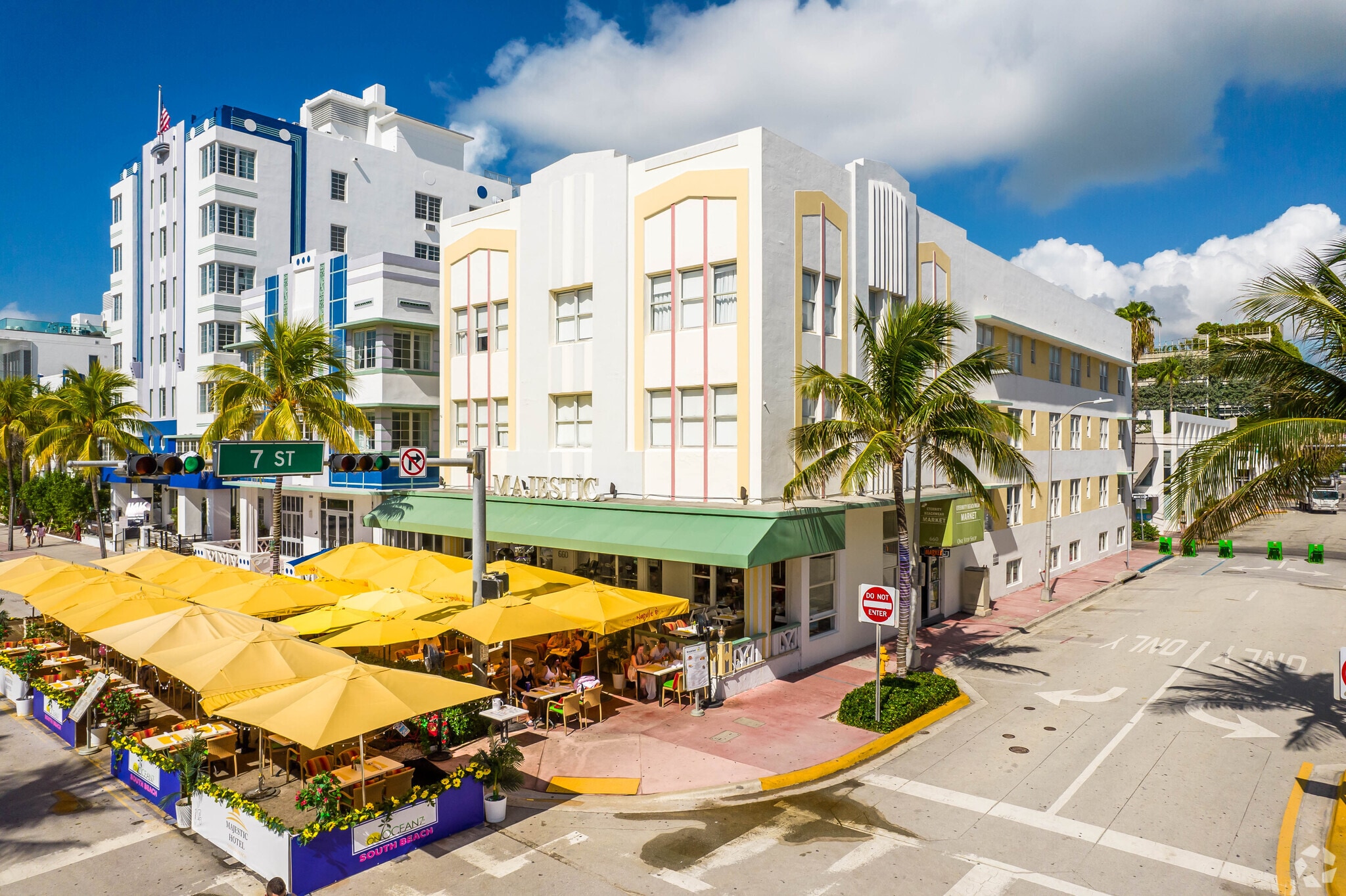 660 Ocean Dr, Miami Beach, FL for Sale