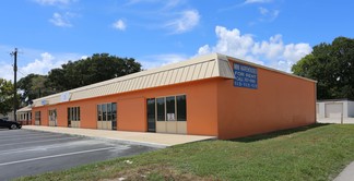 Daytona Beach, FL Storefront - 2550 S Nova Rd