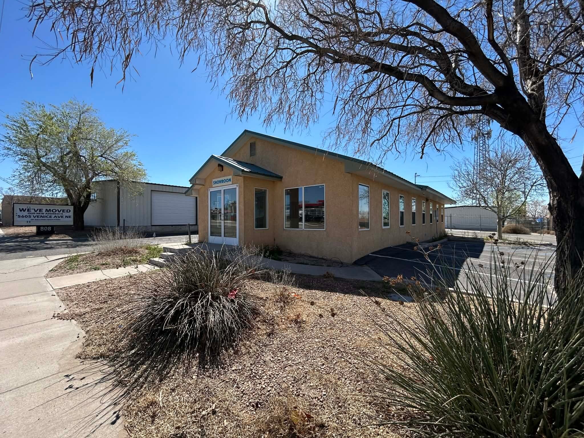 808 Gibson Blvd SE, Albuquerque, NM for Sale