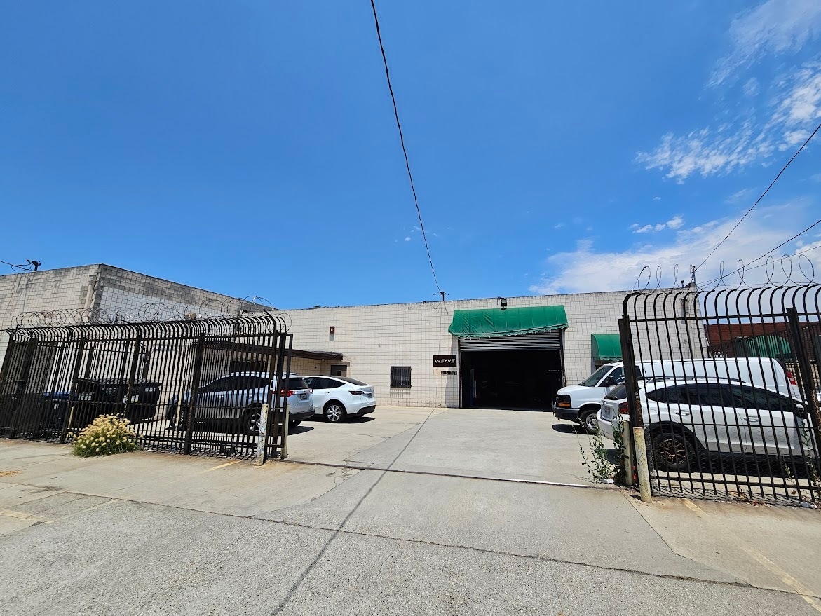 1537 E Adams Blvd, Los Angeles, CA for Rent