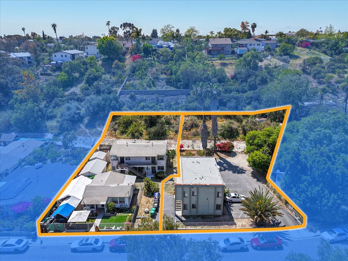 5011 Auburn Dr, San Diego, CA for Sale