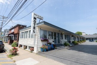 Falmouth, MA Hospitality - 382 Main St