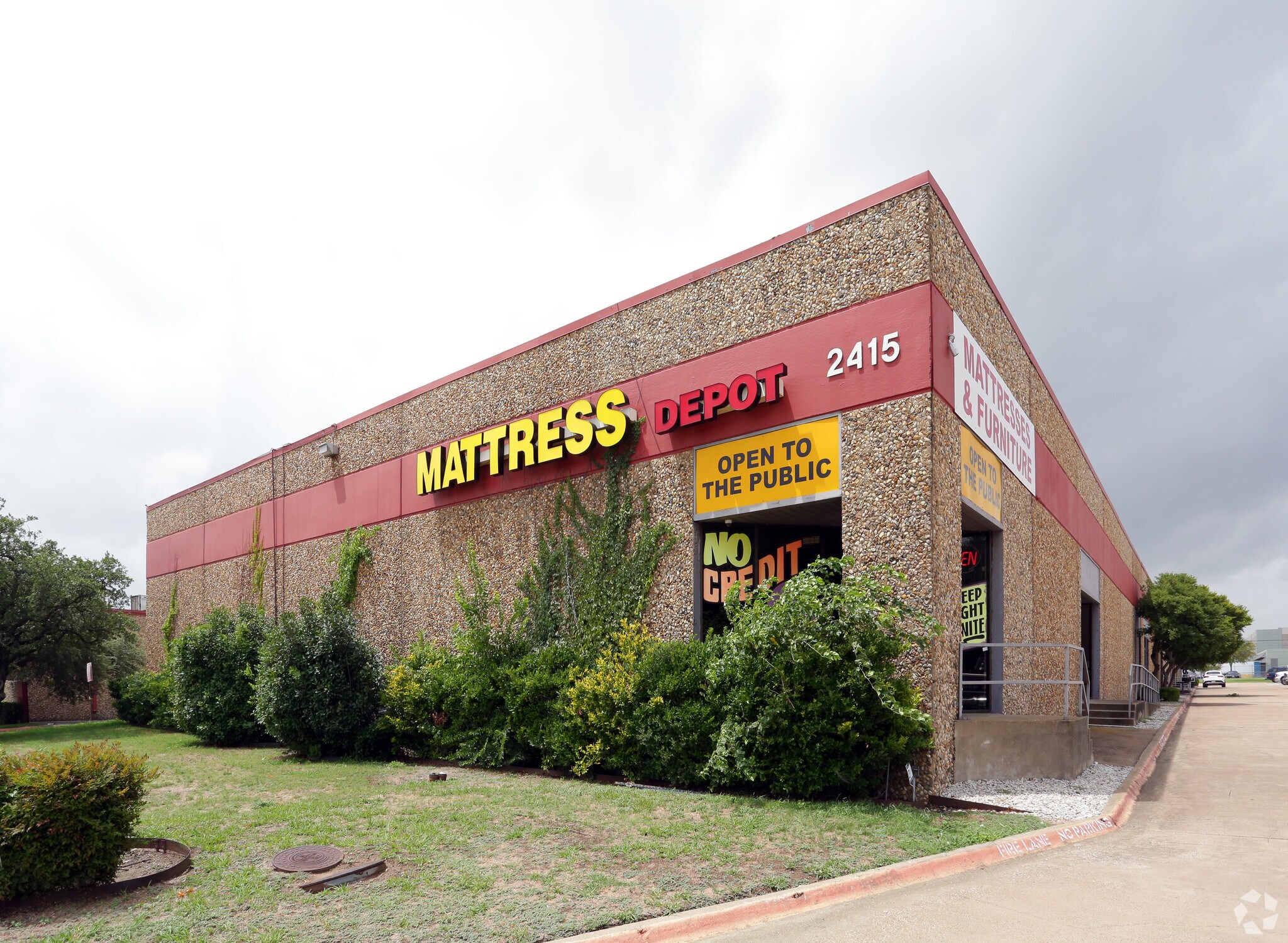 2415 Midway Rd, Carrollton, TX for Rent