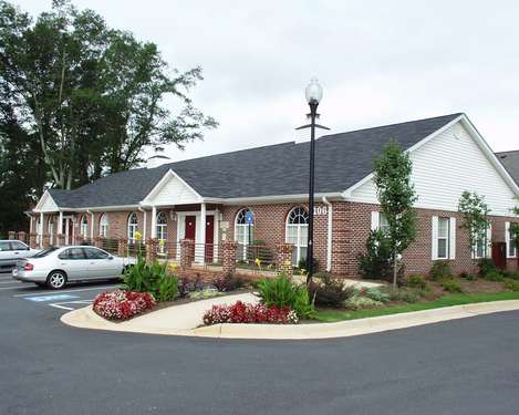 106 Pilgrim Village Dr, Cumming, GA for Rent