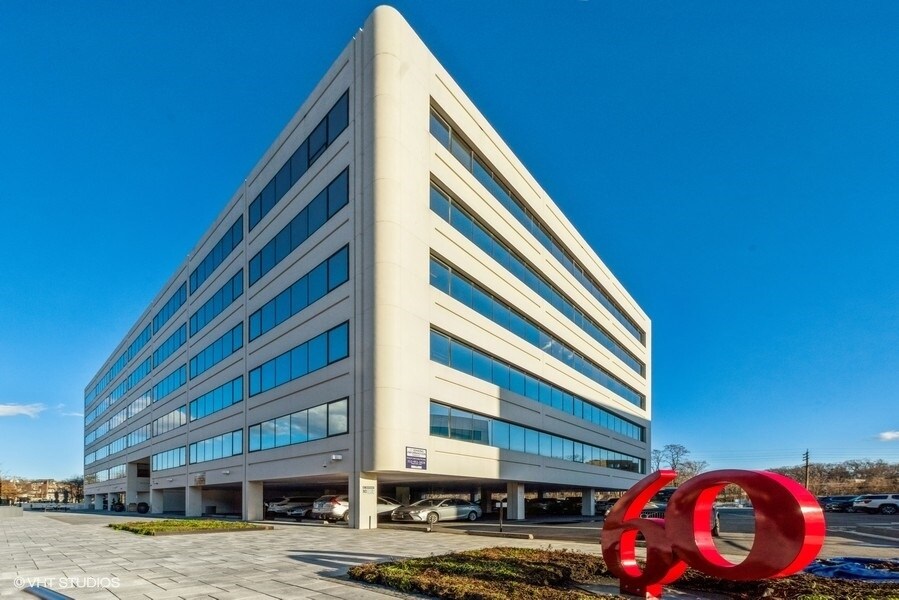 60 Cutter Mill Rd, Great Neck, NY for Rent