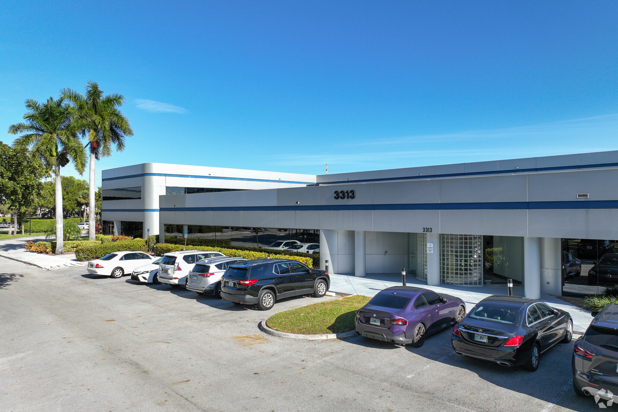 3313 W Commercial Blvd, Fort Lauderdale, FL for Rent