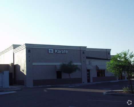 3173 E Chandler Blvd, Phoenix, AZ for Sale