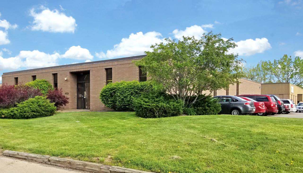 1200-1240 Valley Belt Rd, Brooklyn Heights, OH for Rent
