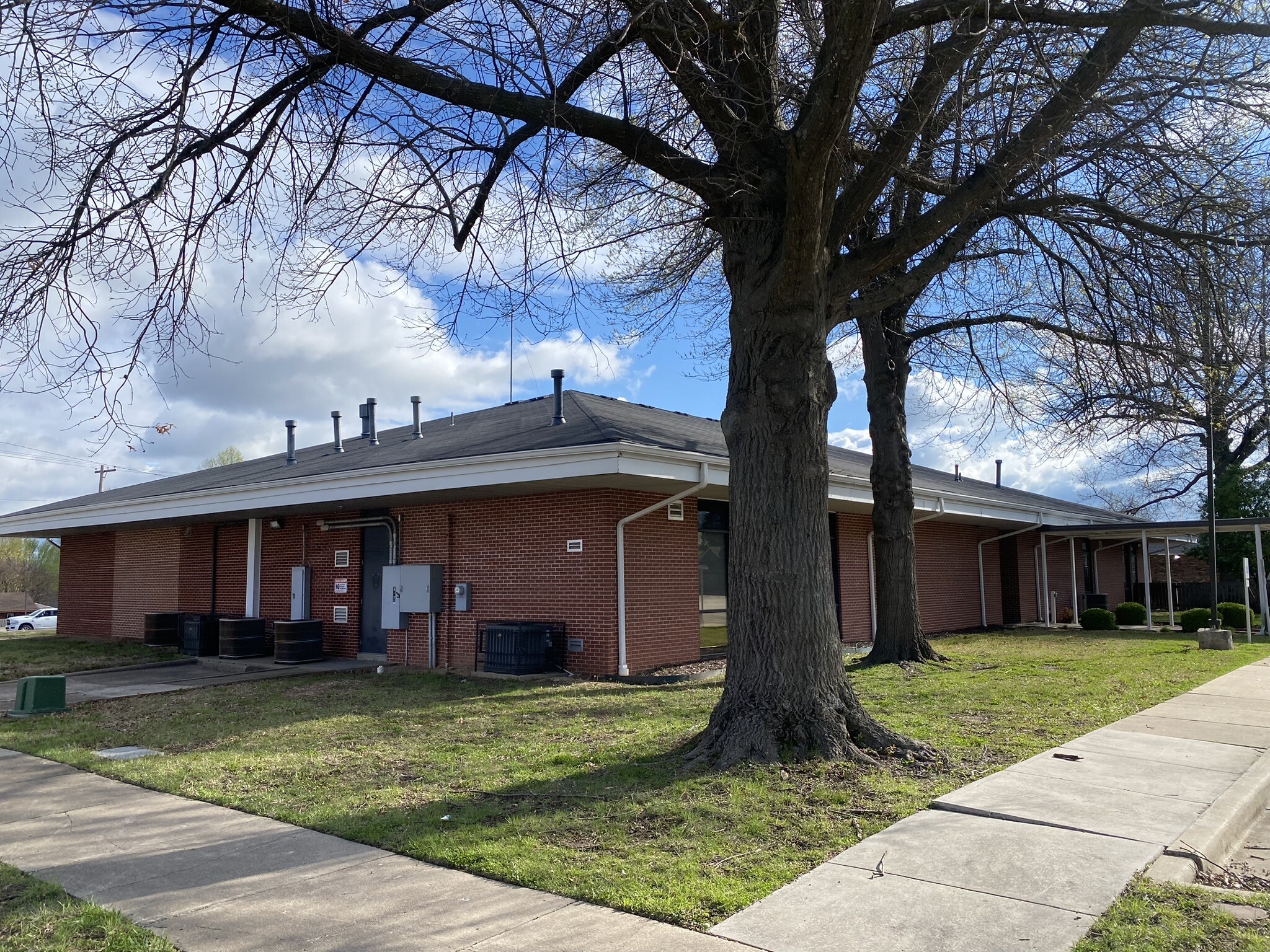 630 W Kearney, Springfield, MO for Sale