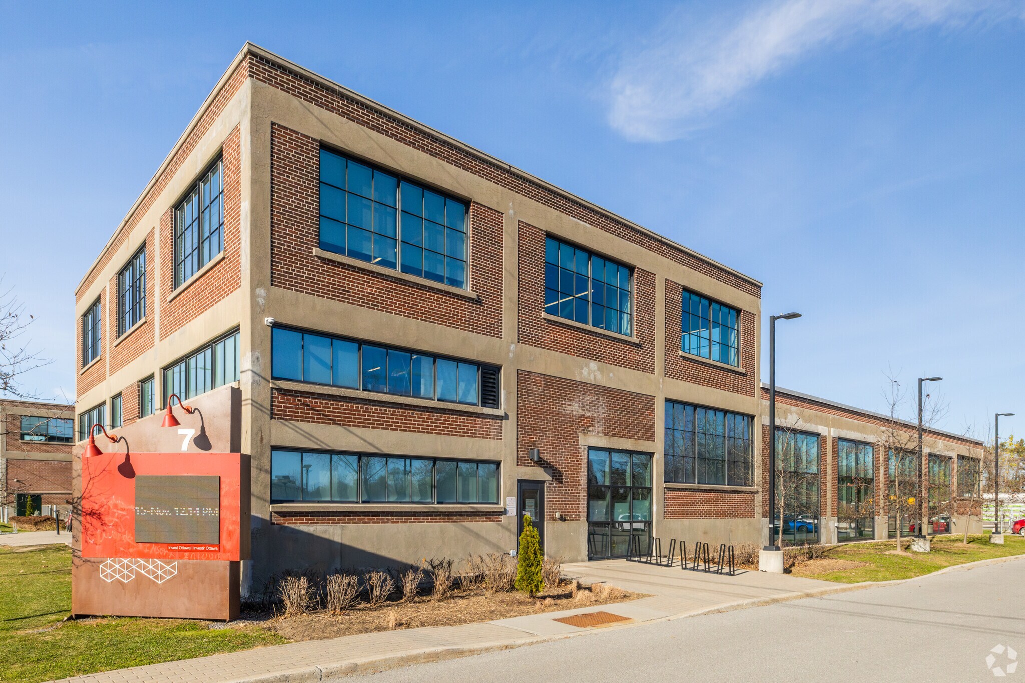 7 Bayview Station Rd, Ottawa, ON for Rent