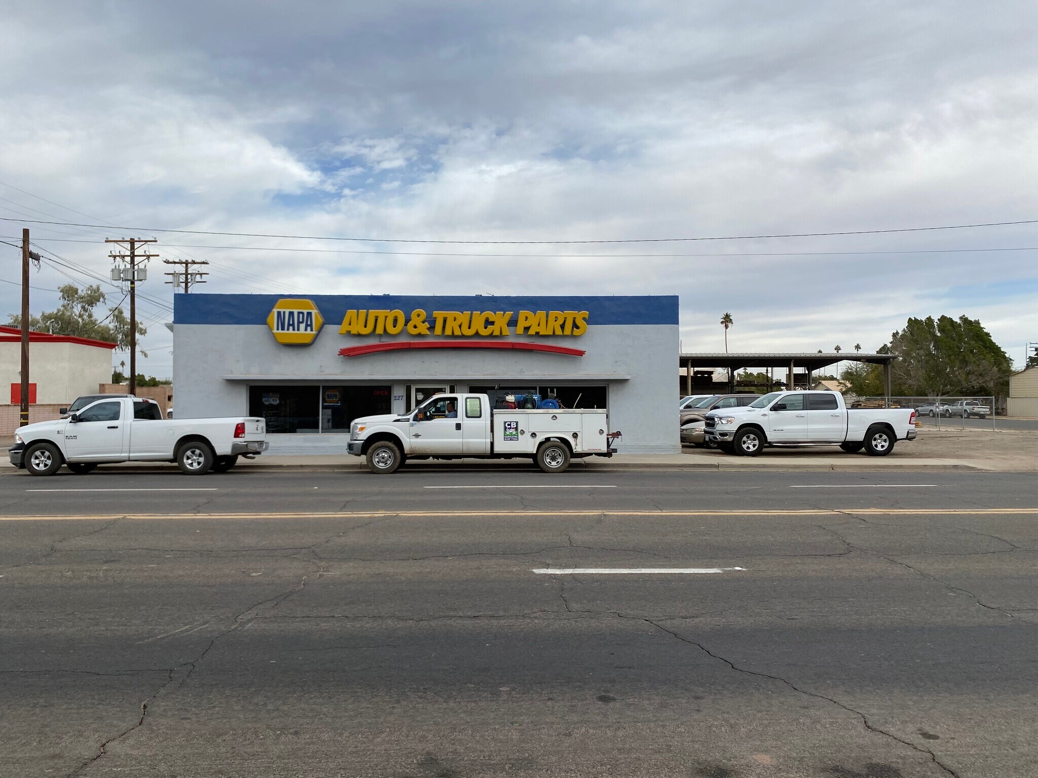 227 E 5th St, Holtville, CA for Sale