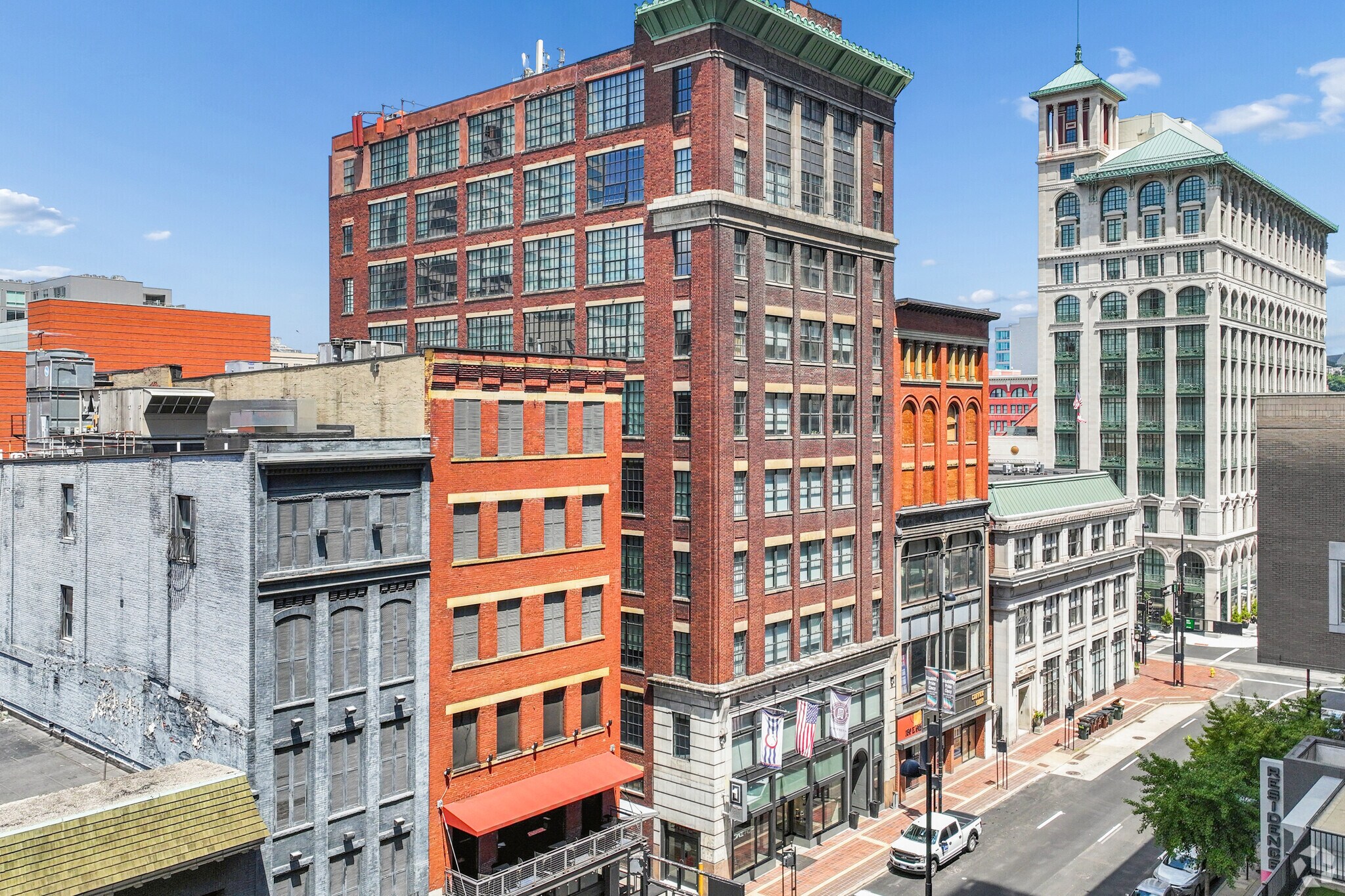 126 E 6th St, Cincinnati, OH for Rent