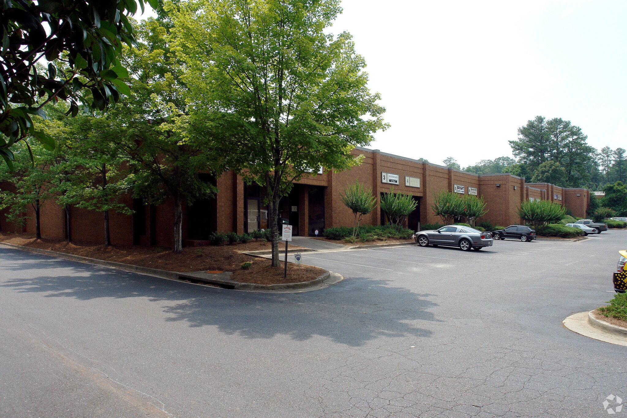 3065 McCall Dr Doraville, GA 30340 Industrial Property for Lease on