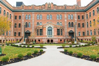 Rochester, NY Apartments - 300 Alexander St