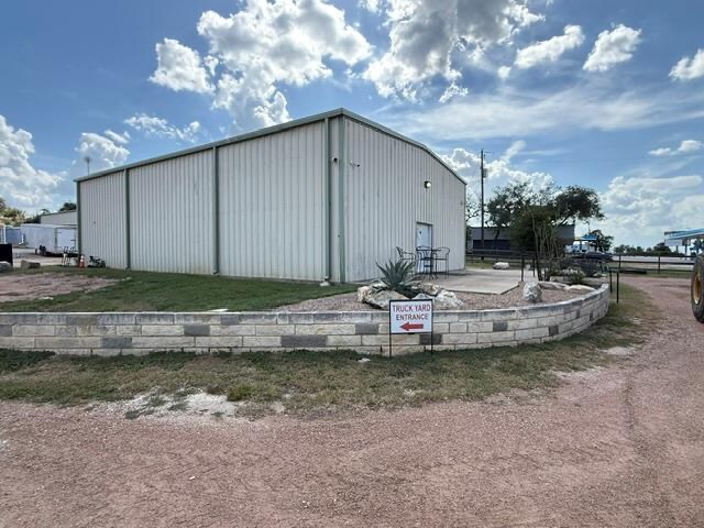 7748 E US Highway 290, Johnson City, TX for Rent