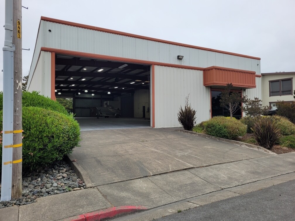 995 Transport Way, Petaluma, CA for Rent