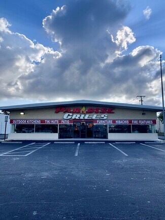 Naples, FL undefined Naples, FL undefined