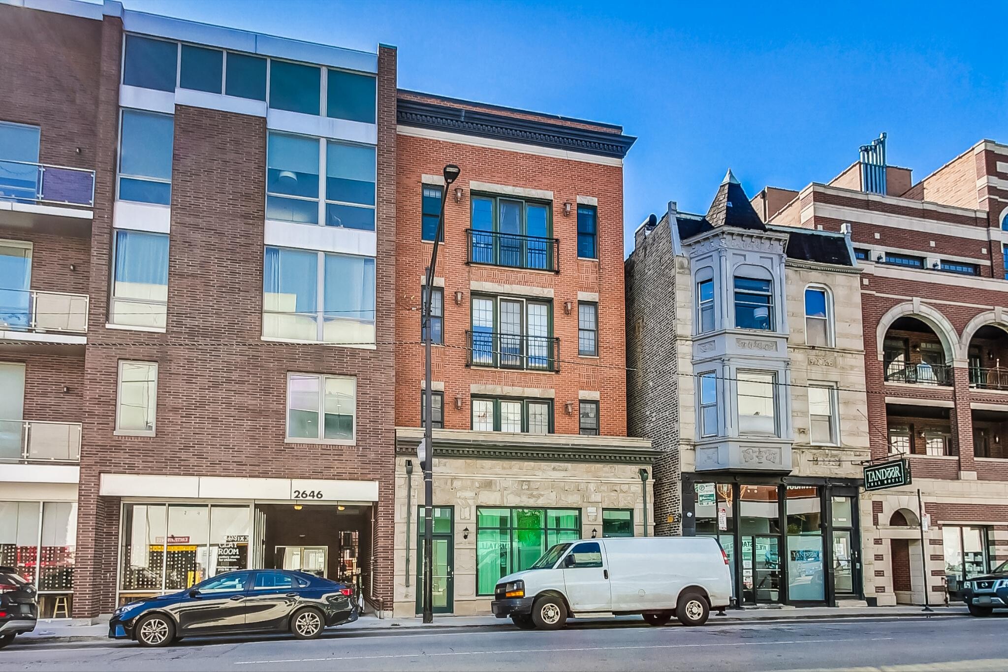 2650 N Halsted St, Chicago, IL for Rent