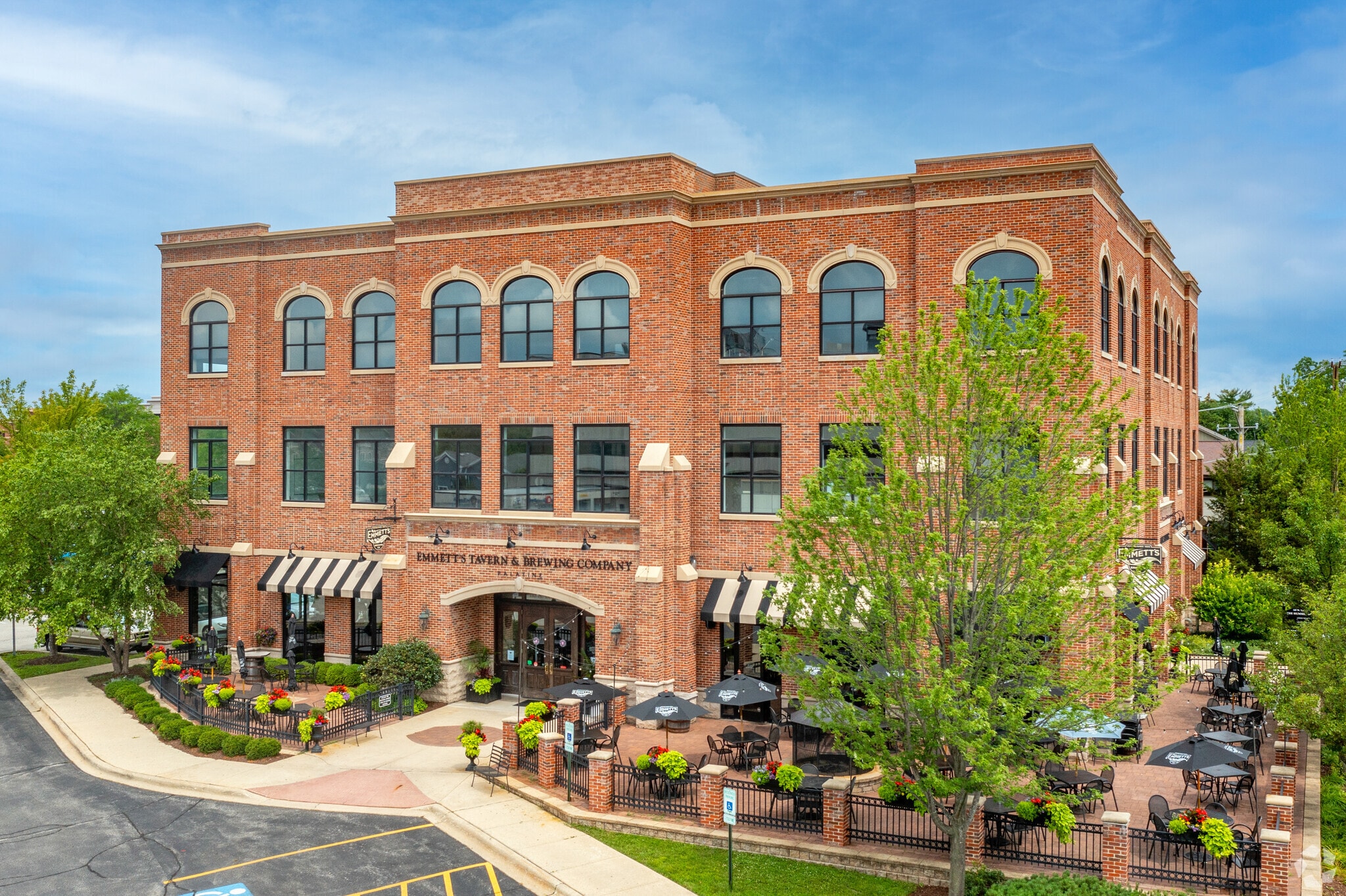 110 N Brockway St, Palatine, IL for Sale