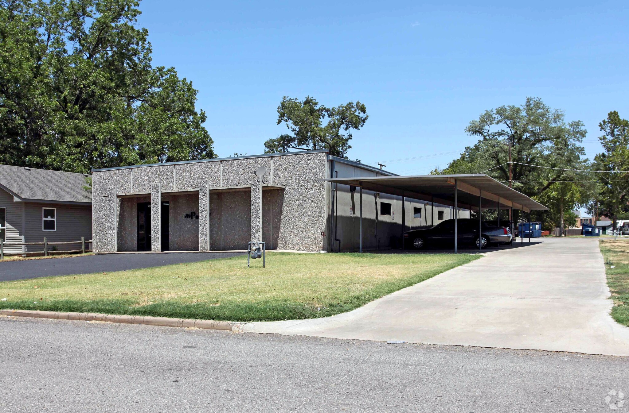 420 W Dakota Ave, Chickasha, OK for Sale