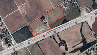 Marion, TX Commercial Land - 13042 Interstate 10 E