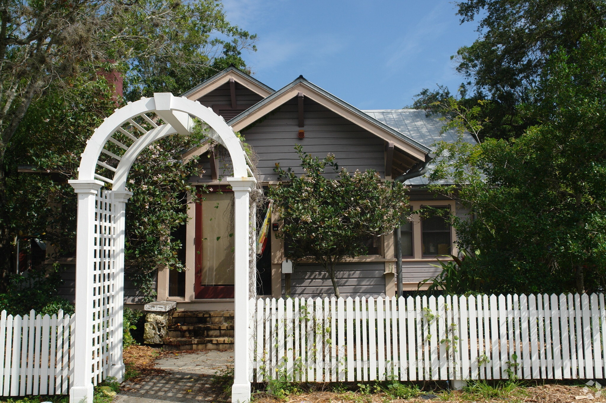 1773 Morrill St, Sarasota, FL for Rent
