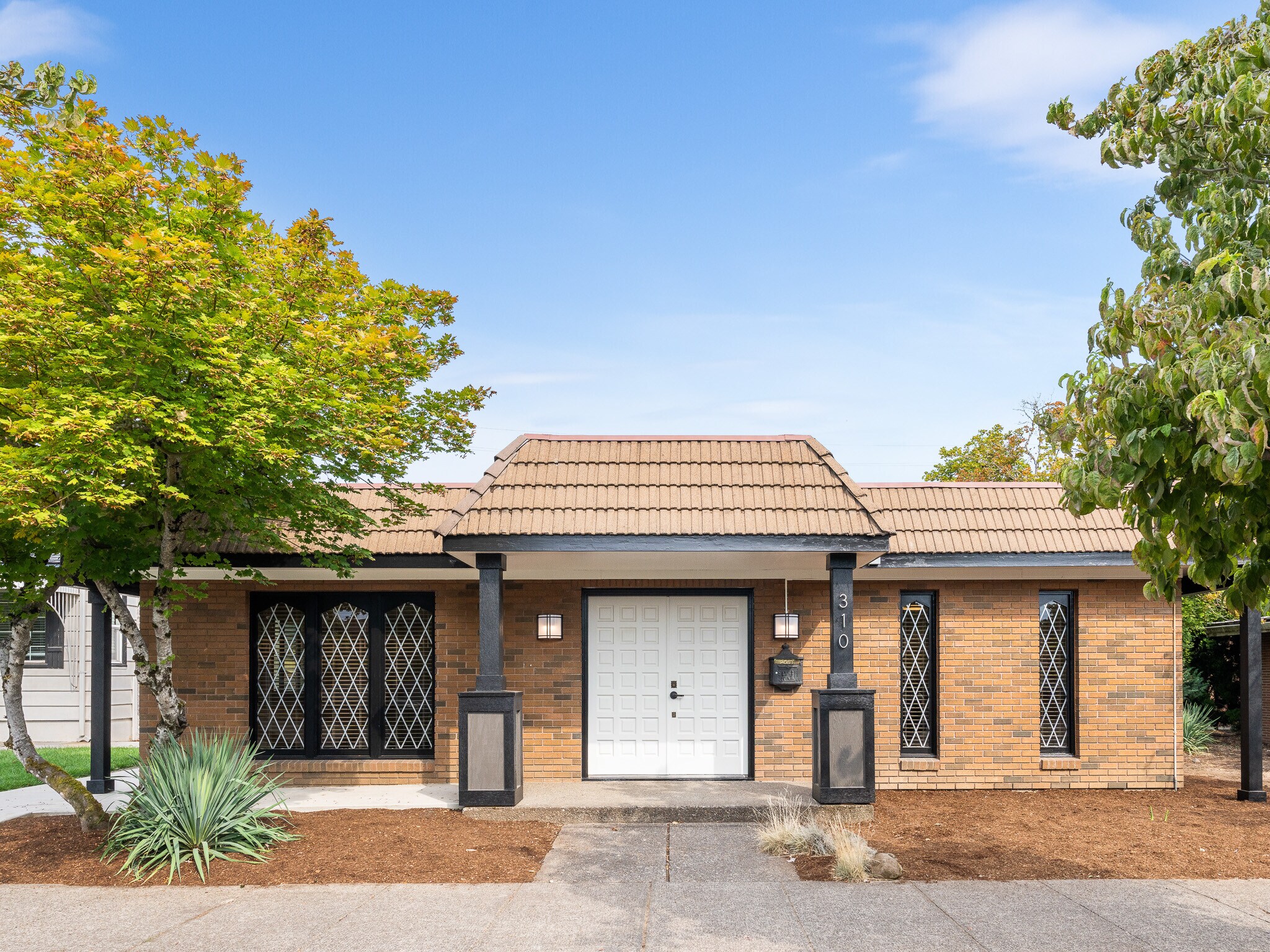 310 NW 3rd Ave, Canby, OR for Rent